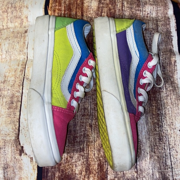 EUC GIRLS SIZE 1.5 Vans Shoes - Picture 4 of 6